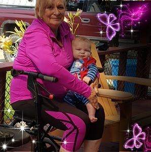 Meet your Posher, Connie